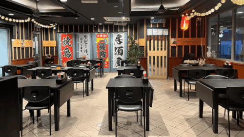 Interior-view-of-Ramen-Izakaya-Temma